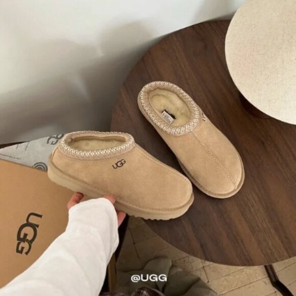 Women’s UGG Tasman slipper - Picture 2 of 8